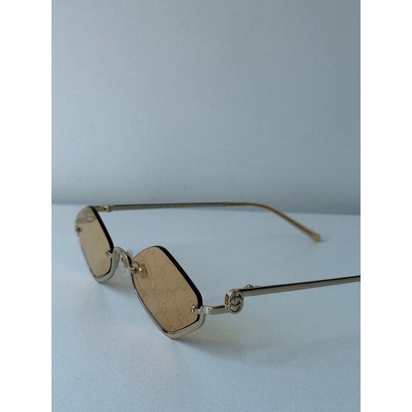 NEW Gucci GG1604S Gold Cat Eye Logo Mirror Sunglasses $720 main image 7